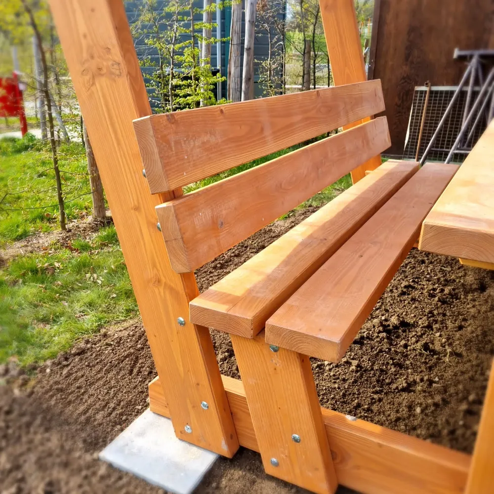 Überdachte Sitzgruppe Waldschänke Bausatz Klaus Douglasie