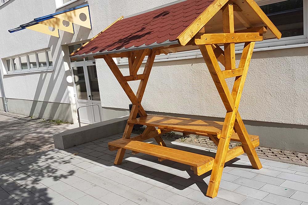 gartenmoebel-oeffentliche-einrichtung